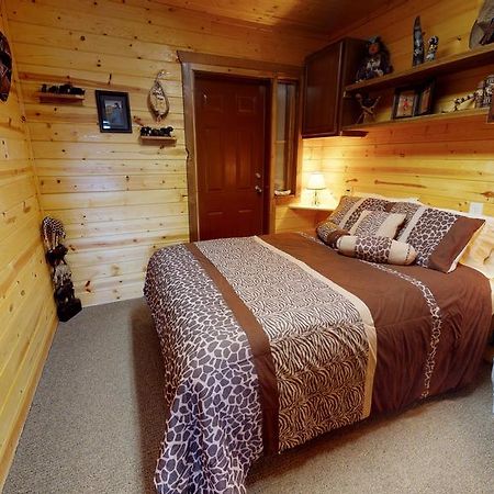 Long View Cabin, Breakfast Deck Overlooking The Canyon! Monticello Exterior photo